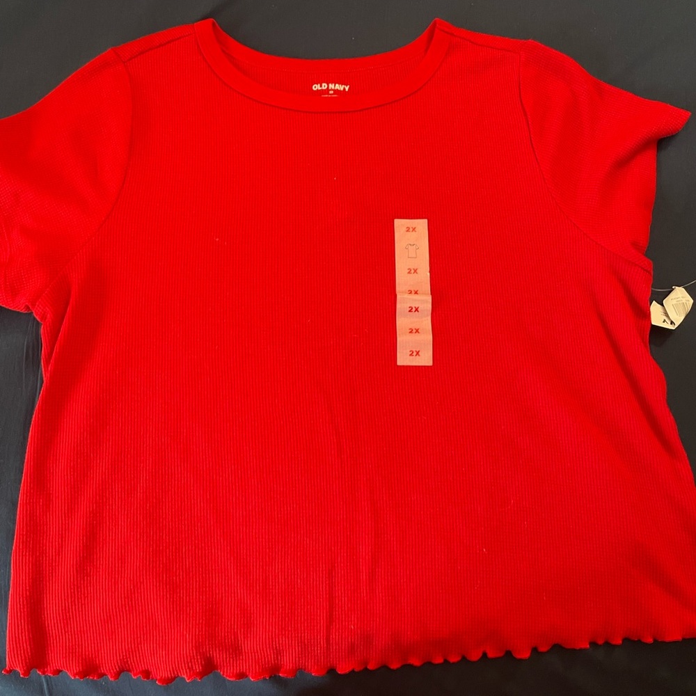 Old Navy Scalloped Crop Top